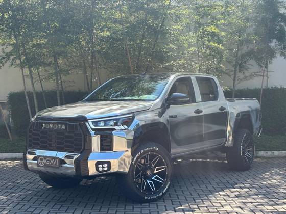 TOYOTA HILUX 2.8 D-4D TURBO DIESEL CHASSI 4X4 MANUAL TOYOTA HILUX 2.8 D-4D TURBO DIESEL CHASSI 4X4 MANUAL